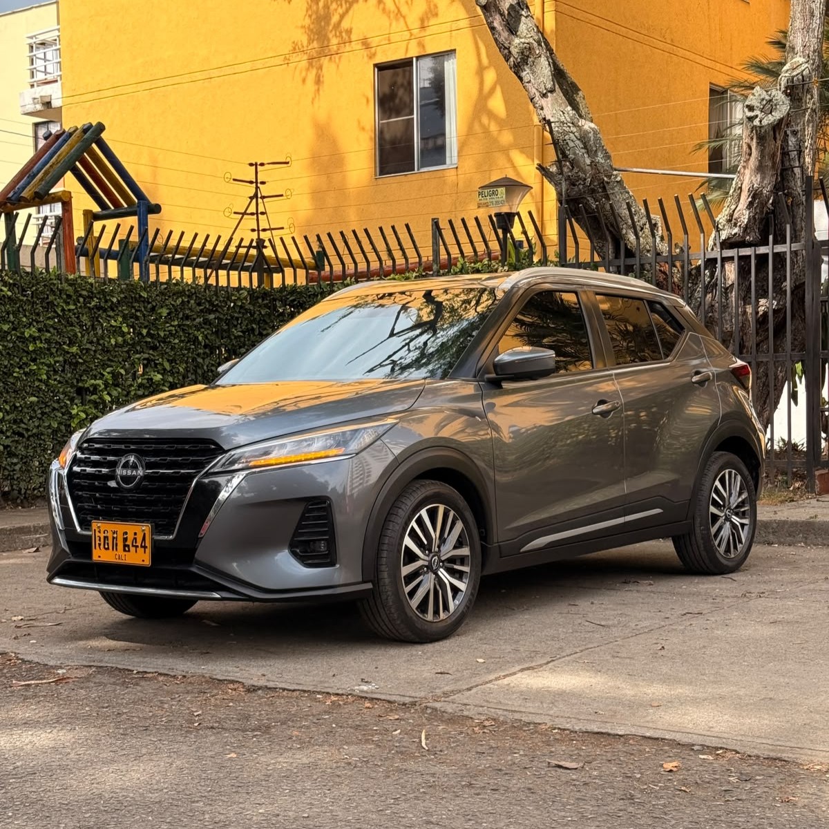 NISSAN KICKS ADVANCE AT 2025